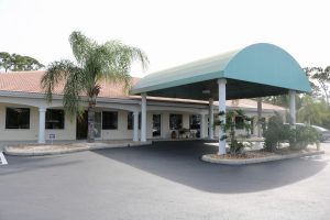 Cataract Surgery in Edgewater